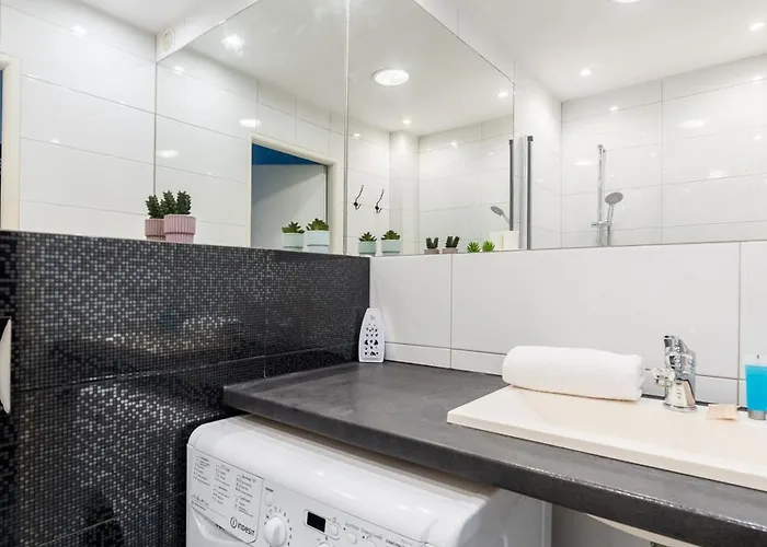 Apartment Grunwald Plomienna By Bookinghost